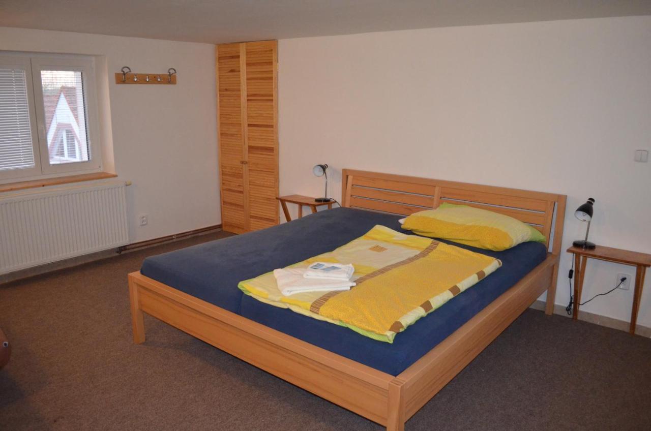 Famozclub Hotel Bakov nad Jizerou Kültér fotó