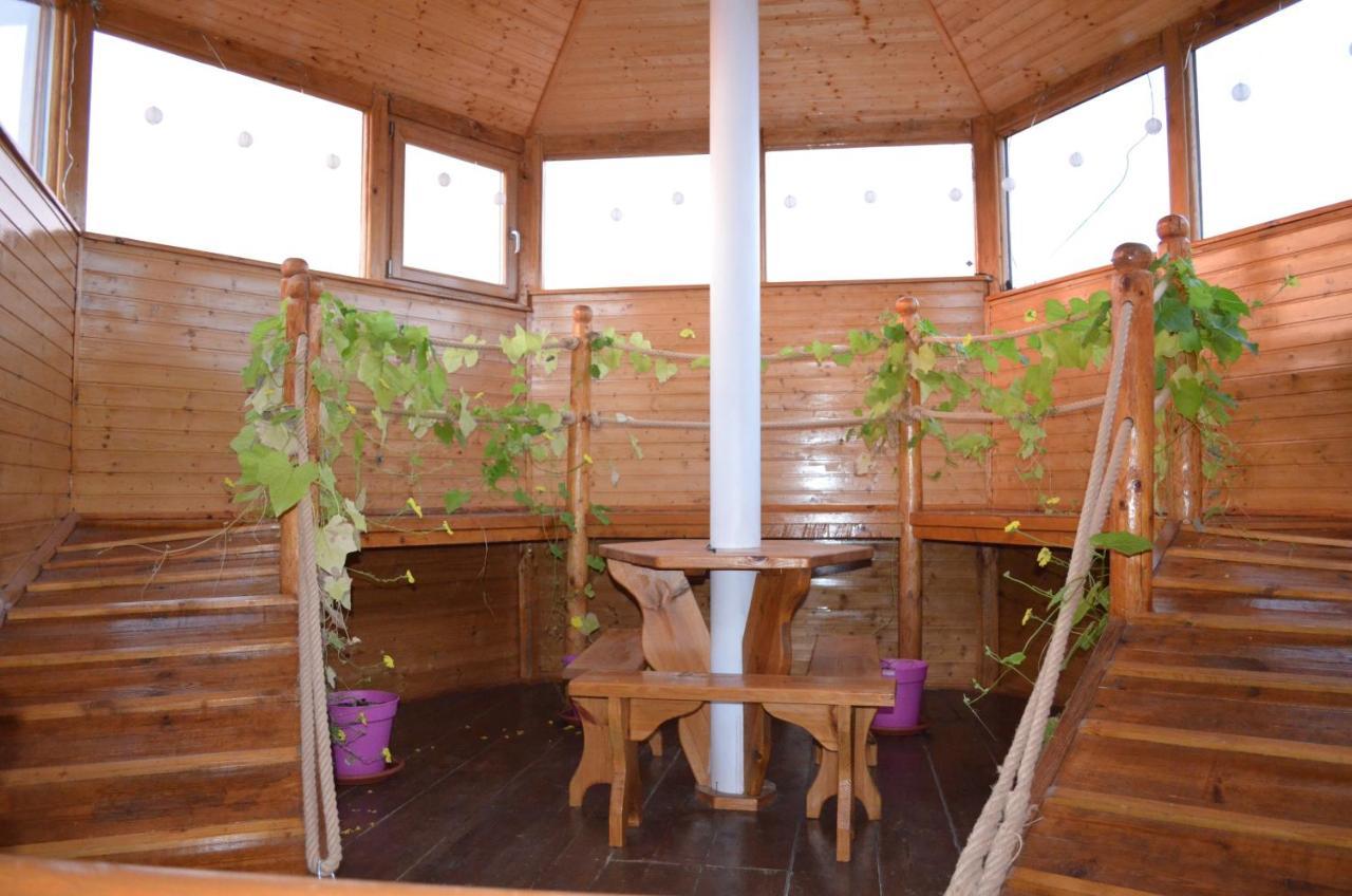 Famozclub Hotel Bakov nad Jizerou Kültér fotó