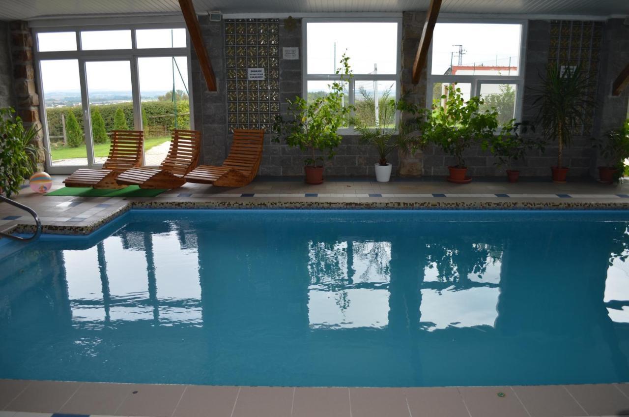 Famozclub Hotel Bakov nad Jizerou Kültér fotó